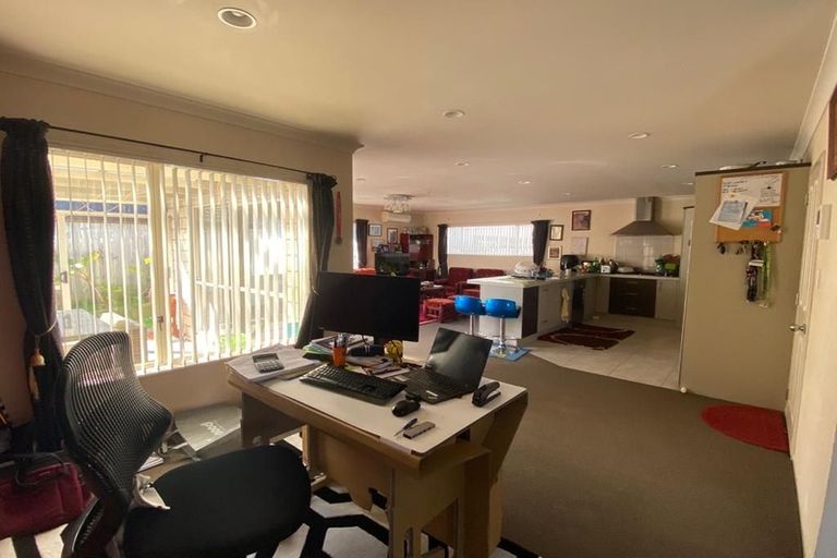 Photo of property in 135 Cyril French Drive, Flat Bush, Auckland, 2016