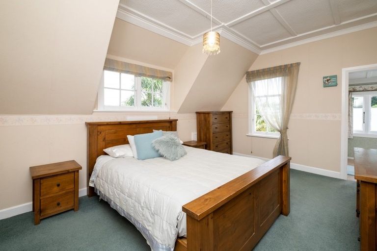 Photo of property in 11 Corry Avenue, Bluff Hill, Napier, 4110