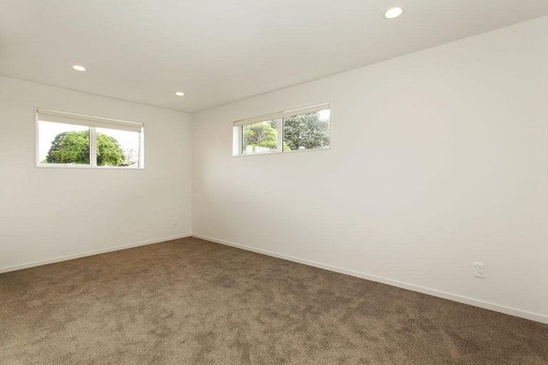 Photo of property in 111a Gardner Avenue, New Lynn, Auckland, 0600