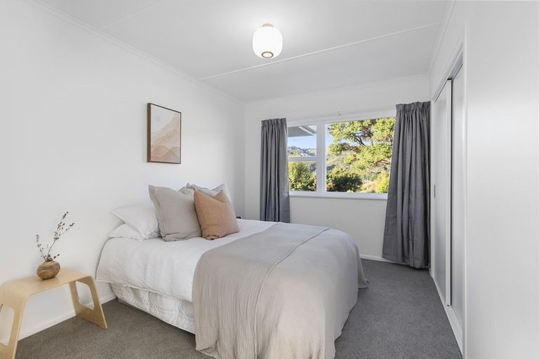 Photo of property in 22-24 Bledisloe Crescent, Wainuiomata, Lower Hutt, 5014