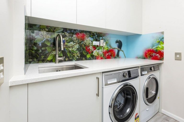 Photo of property in 65 Mount Marua Way, Timberlea, Upper Hutt, 5018