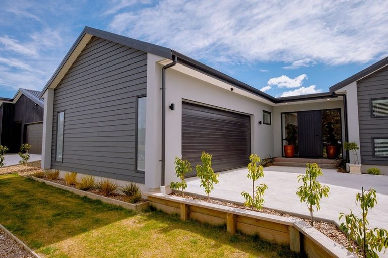 Photo of property in 45 Mount Linton Avenue, Wanaka, 9305