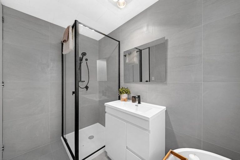 Photo of property in 3/9 Ireland Place, Ranui, Auckland, 0612