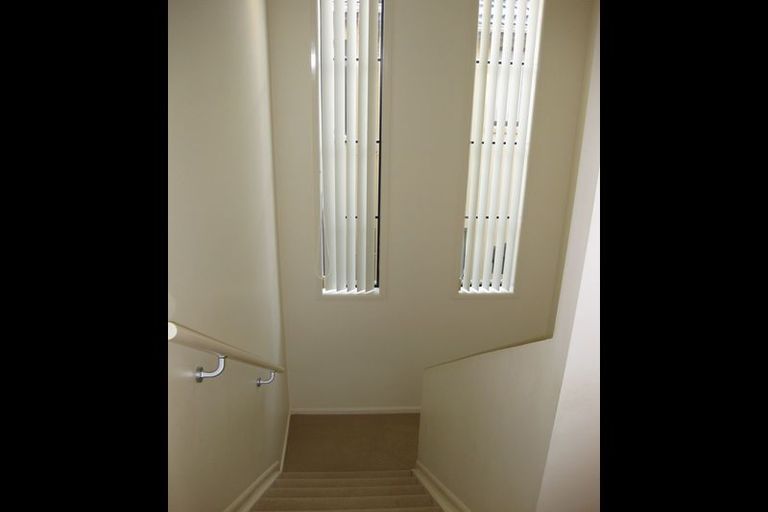 Photo of property in 37 Nautilus Drive, Gulf Harbour, Whangaparaoa, 0930