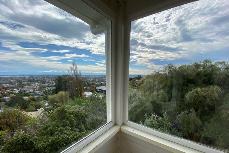 Photo of property in 19 Macmillan Avenue, Cashmere, Christchurch, 8022