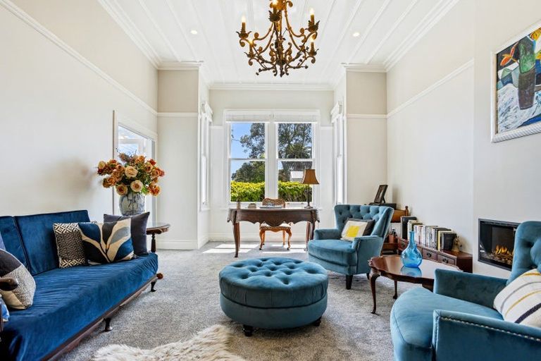 Photo of property in 150 Calliope Road, Stanley Point, Auckland, 0624