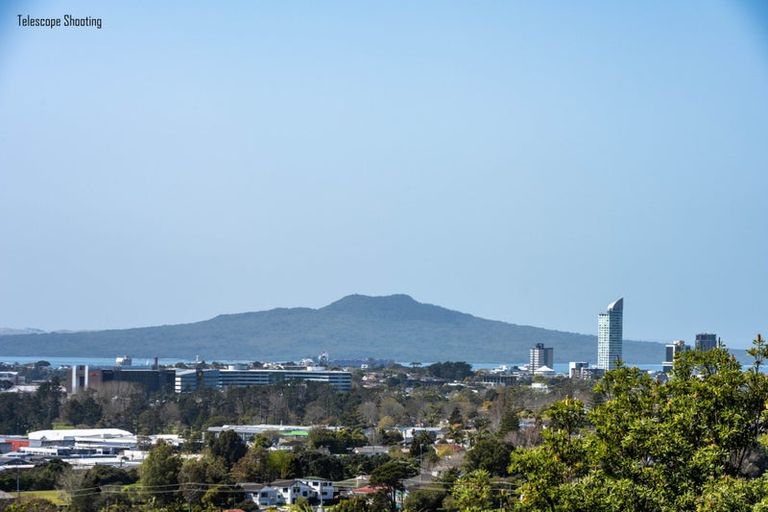 Photo of property in 3/52 Agincourt Street, Glenfield, Auckland, 0629