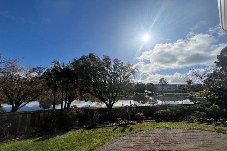 Photo of property in 6/23 Lakeside Drive, Orewa, 0931