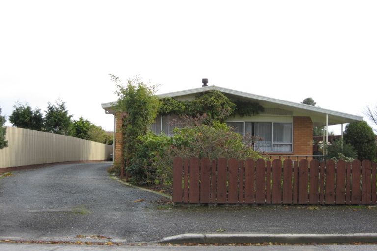 Photo of property in 14 Constitution Avenue, Milton, 9220