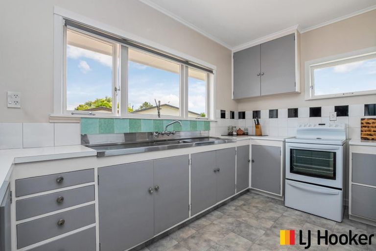 Photo of property in 37 Hooper Avenue, Pukekohe, 2120