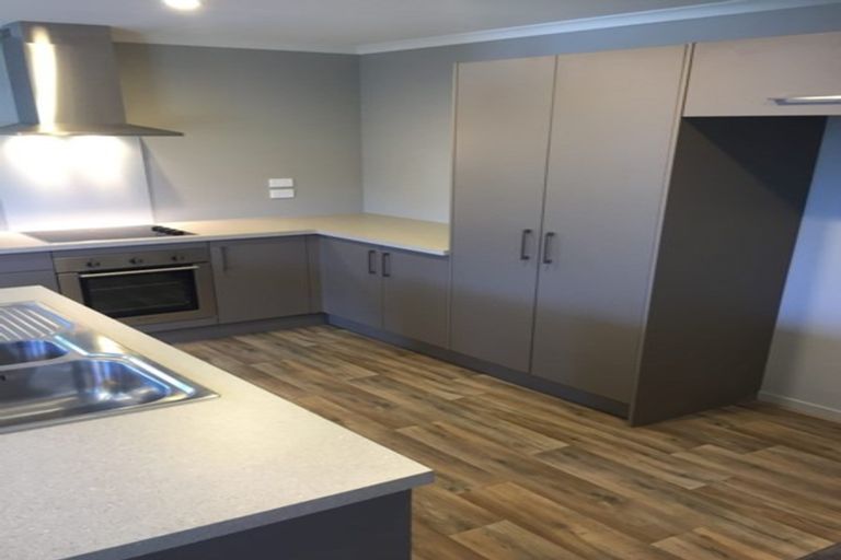 Photo of property in 15 Makawe Roa Street, Marshland, Christchurch, 8083