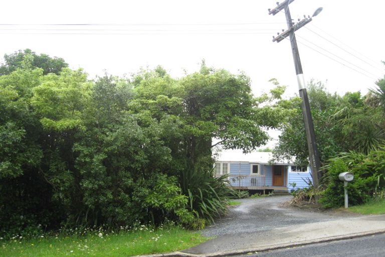 Photo of property in 2 Waimahanga Road, Onerahi, Whangarei, 0110