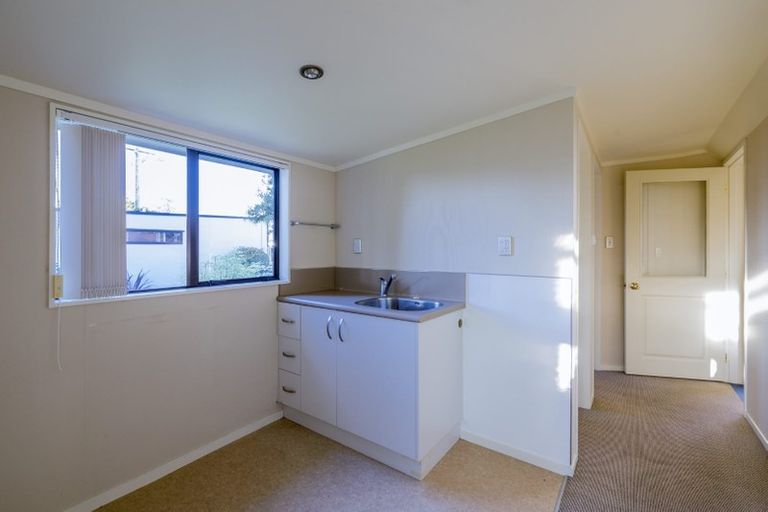Photo of property in 9 Dawick Street, Foxton Beach, Foxton, 4815