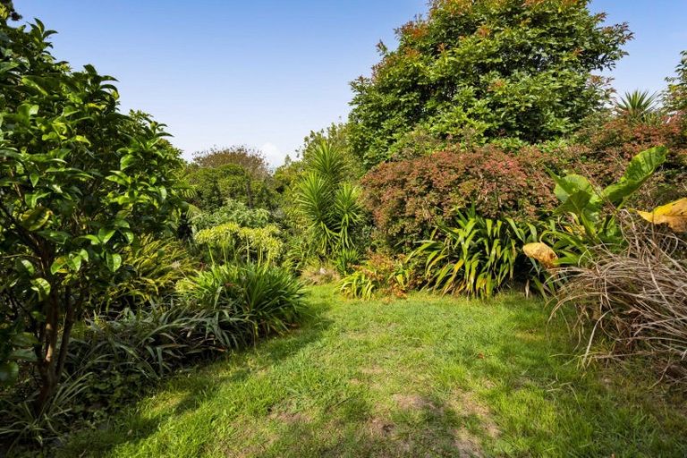 Photo of property in 40 Banks Street, Marfell, New Plymouth, 4310