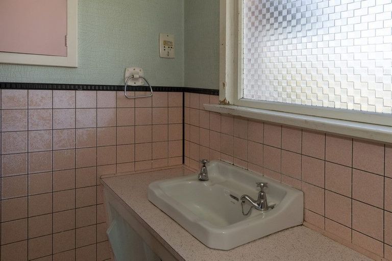 Photo of property in 67 Ronaldsay Street, Palmerston, 9430