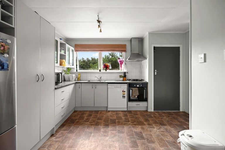 Photo of property in 266 Sandwich Road, St Andrews, Hamilton, 3200