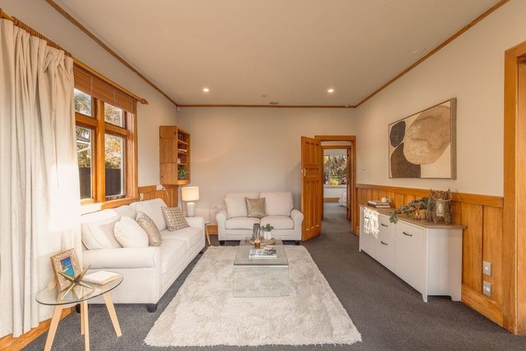 Photo of property in 15 Grenville Street, Waltham, Christchurch, 8011