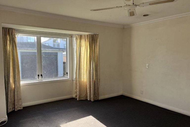 Photo of property in 641 Te Atatu Road, Te Atatu Peninsula, Auckland, 0610