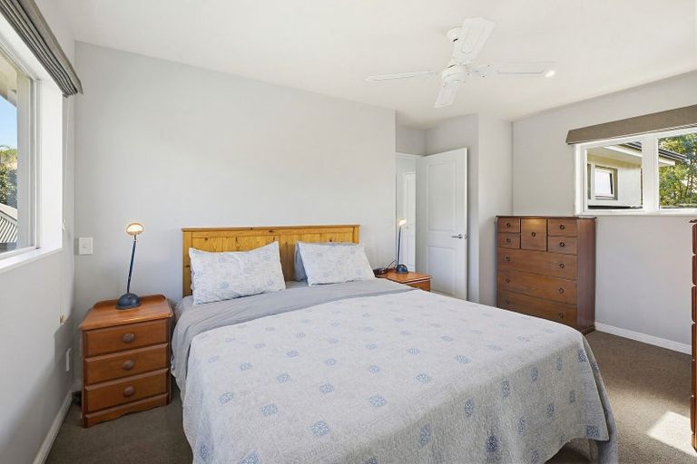 Photo of property in 4 Botany Lane, Whitby, Porirua, 5024