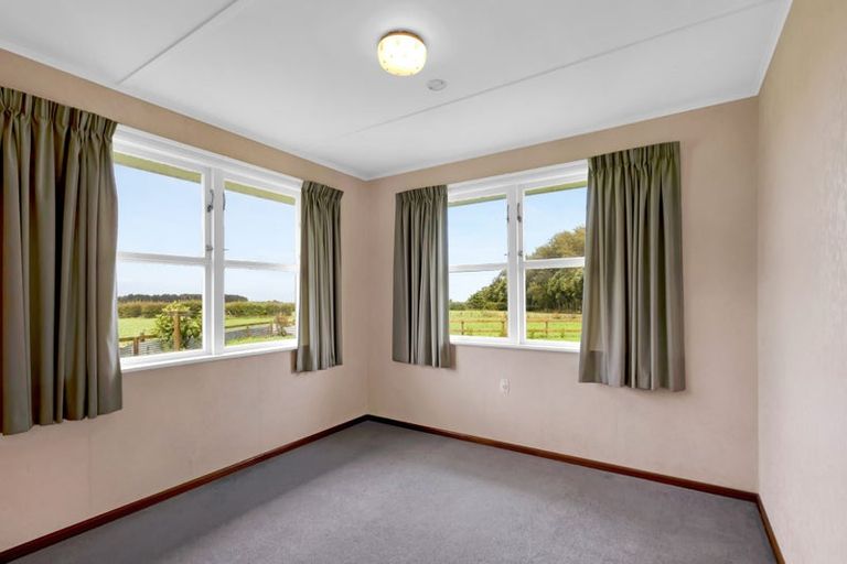 Photo of property in 29 Park Lane, Kaponga, Hawera, 4679