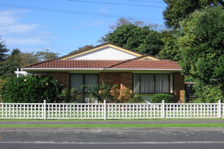 Photo of property in 1/57 Fairview Road, Papatoetoe, Auckland, 2025