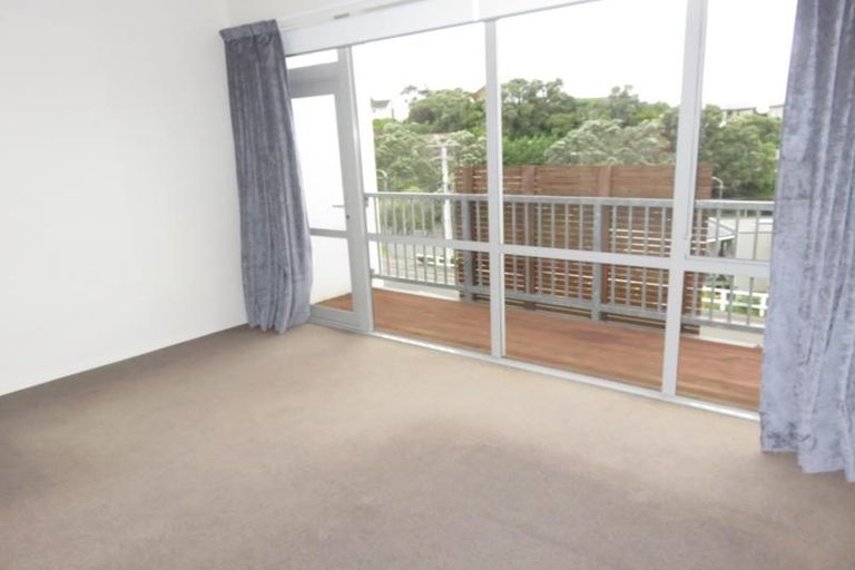 Photo of property in 3/142 Onslow Road, Khandallah, Wellington, 6035