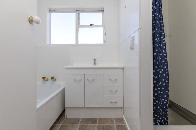 Photo of property in 65 Richmond Avenue, Richmond Heights, Taupo, 3330