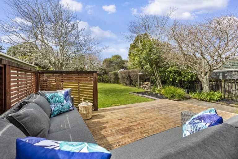 Photo of property in 121 Govett Avenue, Frankleigh Park, New Plymouth, 4310