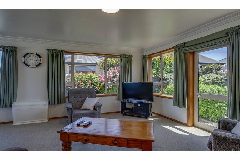 Photo of property in 46/2 Kitchener Square, Highfield, Timaru, 7910
