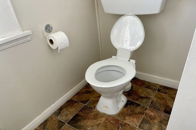 Photo of property in 82 Whakarewa Street, Motueka, 7120