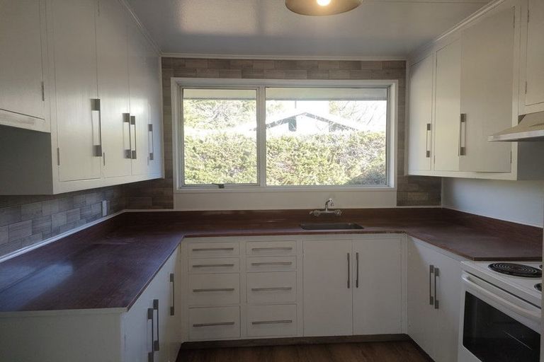 Photo of property in 185 Warren Street, Wanaka, 9305