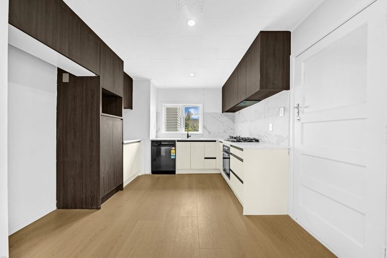Photo of property in 76 Old Wairoa Road, Papakura, 2110