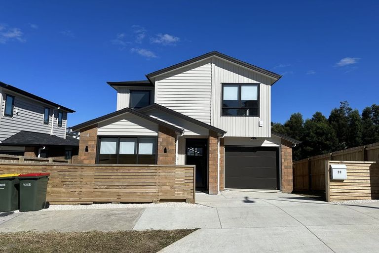 Photo of property in 20 Baumea Rise, Massey, Auckland, 0614