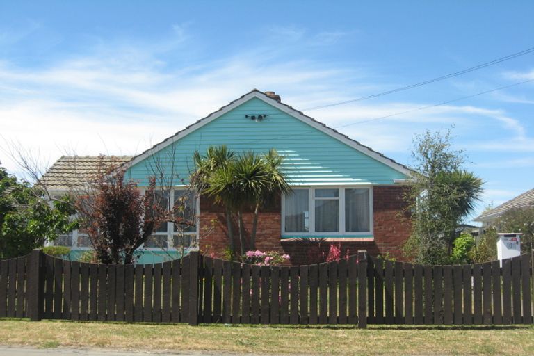 Photo of property in 88 Baynes Street, Burwood, Christchurch, 8083