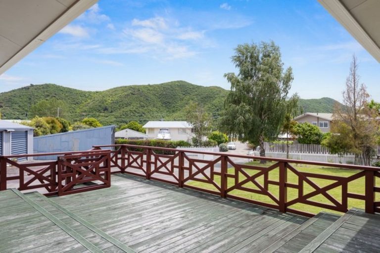 Photo of property in 252b Waikawa Road, Waikawa, Picton, 7220