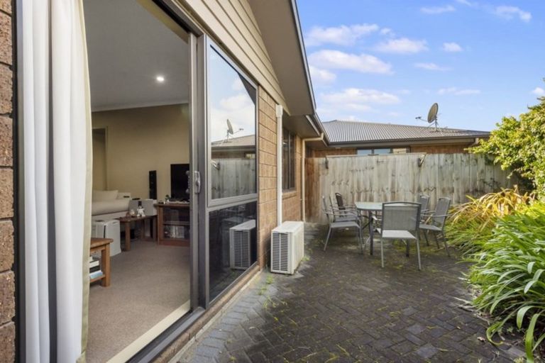 Photo of property in 10/31 Jones Crescent, Melville, Hamilton, 3206