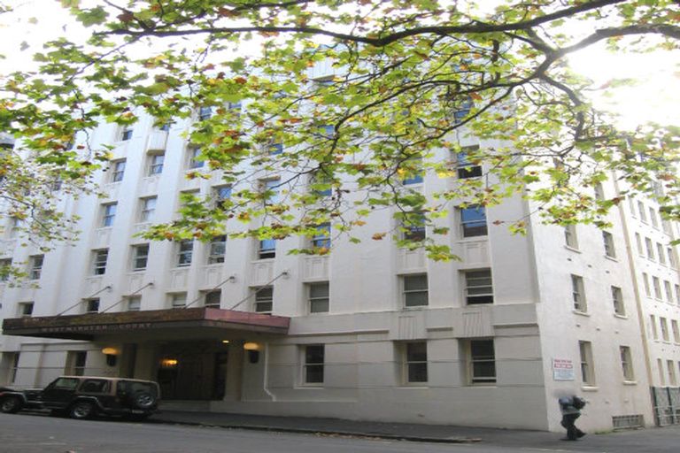Photo of property in Westminster Court, 4h/5 Parliament Street, Auckland Central, Auckland, 1010