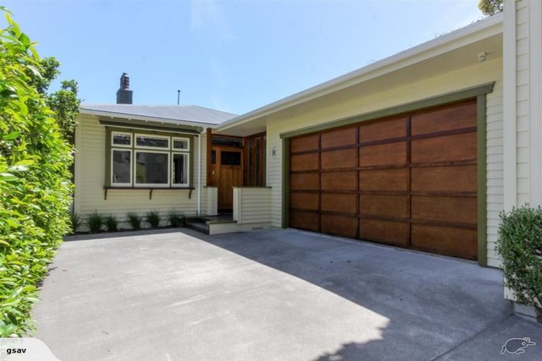 Photo of property in 117 Pendarves Street, New Plymouth, 4312