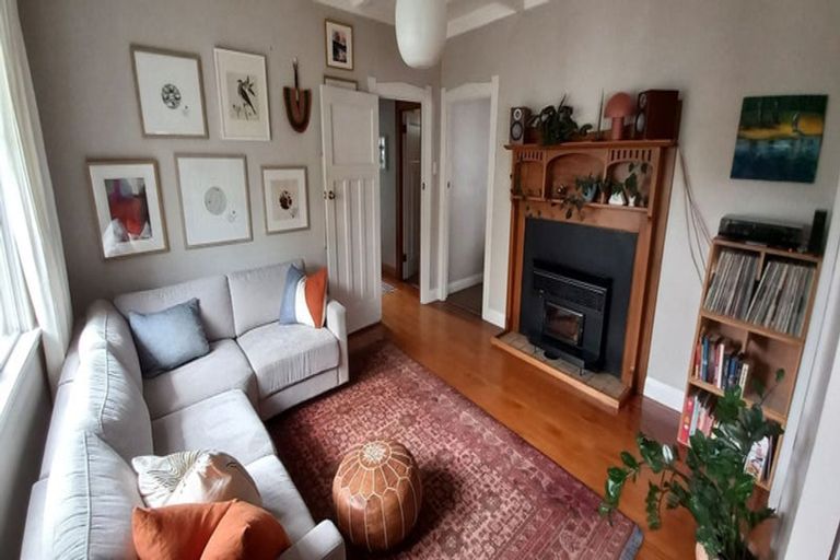 Photo of property in 53 Woodglen Road, Glen Eden, Auckland, 0602