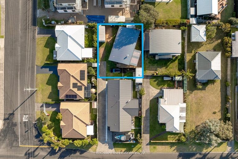 Photo of property in 229b Ocean Road, Whangamata, 3620