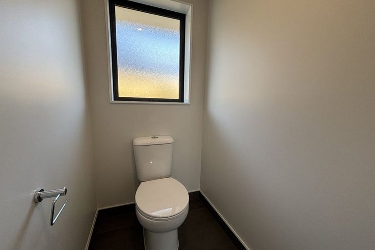 Photo of property in 44 Crossley Avenue, Woodend, 7610