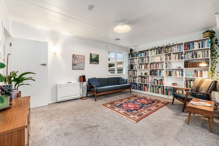 Photo of property in 3 Juliana Place, Awapuni, Palmerston North, 4412