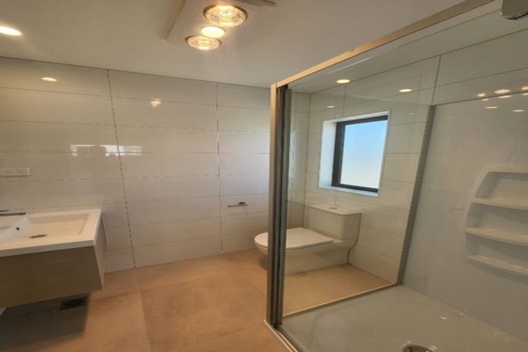 Photo of property in 16 Te Napi Drive, Takanini, 2112