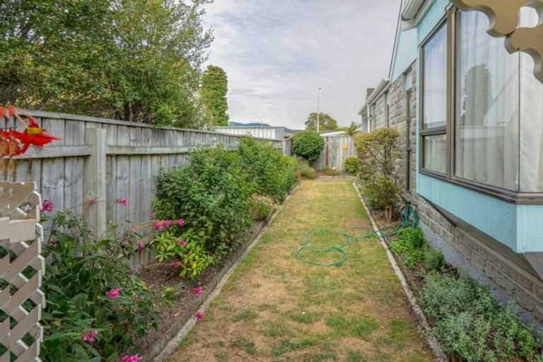 Photo of property in 2/4 Byron Place, Stoke, Nelson, 7011