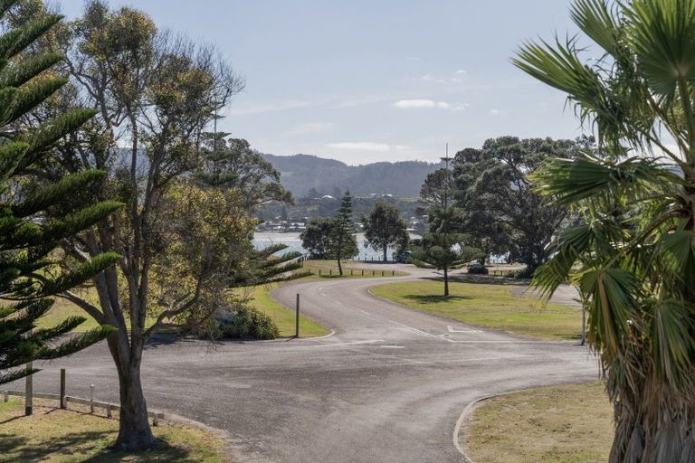 Photo of property in 5 Vista Paku, Pauanui, Hikuai, 3579