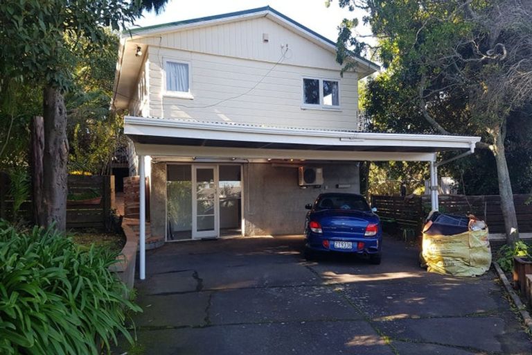 Photo of property in 51 Toroa Street, Torbay, Auckland, 0630