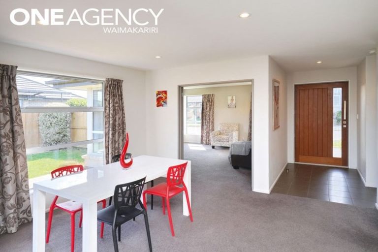 Photo of property in 11 Kuta Street, Pegasus, 7612