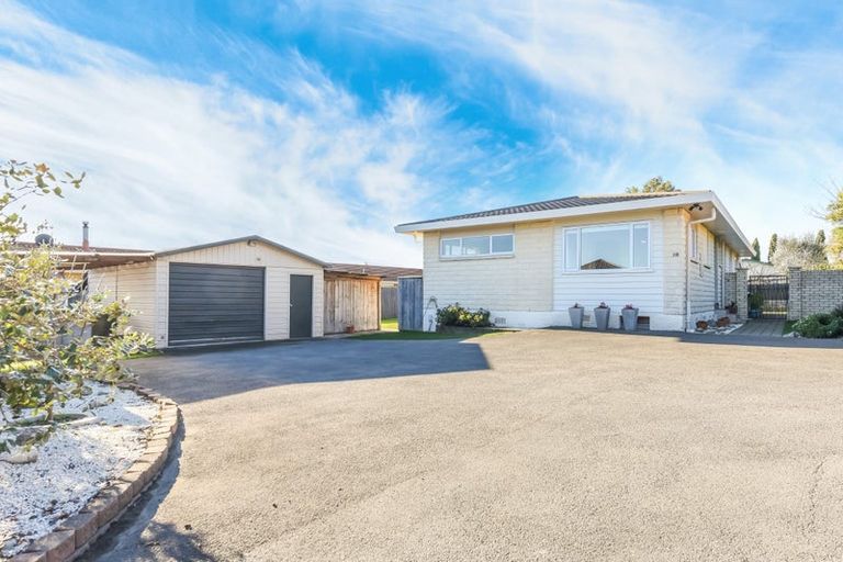 Photo of property in 38 Farnham Drive, Richmond, 7020