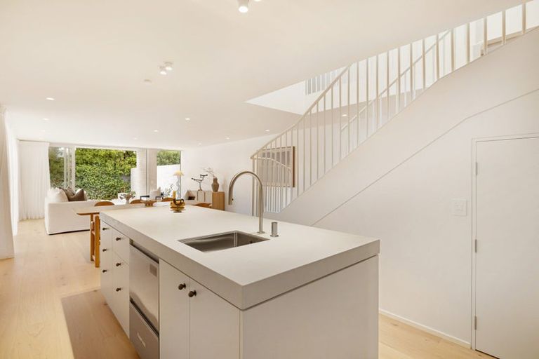 Photo of property in 35 Conference Street, Christchurch Central, Christchurch, 8013