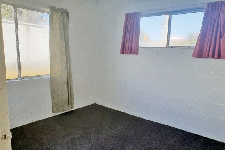 Photo of property in 8/84 Kenderdine Road, Papatoetoe, Auckland, 2025
